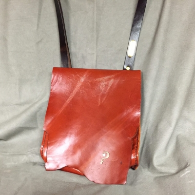 Shoulder Bag Question Mark - McFarland Leather - Handmade Leather Gear